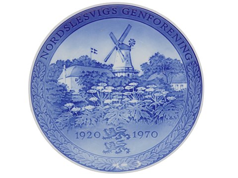 Royal Copenhagen commemorative plate from 1970
The Reunion of Northern Slesvig 1920-1970