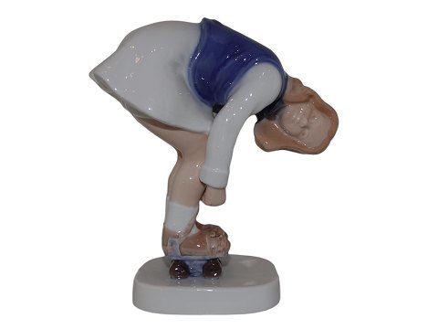 Large Bing & Grondahl figurine
Girl on rollerskates