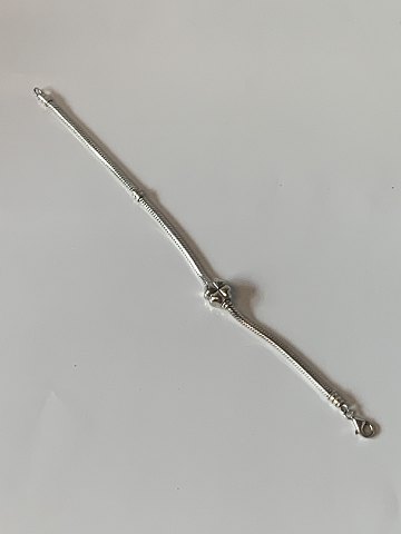 Silver bracelet
Stamped 925
Length 20.5 cm
