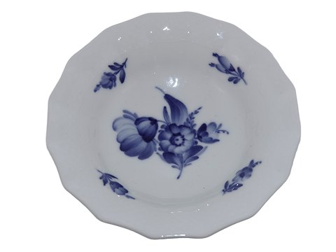 Blue Flower Braided
Small round dish