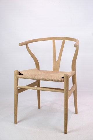 The Wishbone chair - Model CH24 - Oak - Hans J. Wegner - 1950
Great condition
