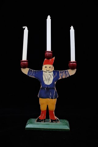 Old Swedish Santa Claus candlestick in carved wood / painted with fine patina 
from the 50s.
H:21cm.