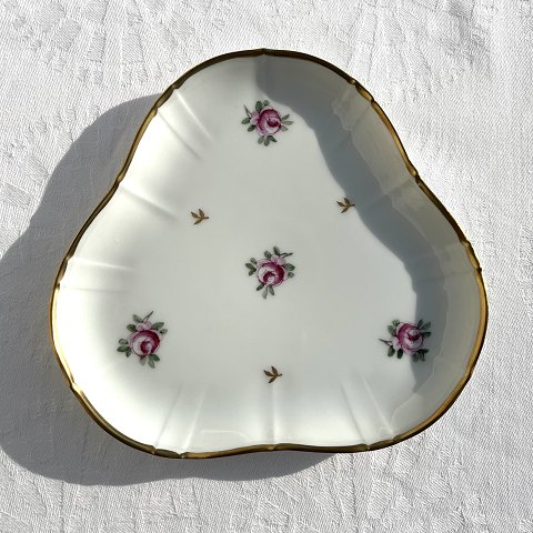 Bing&Grøndahl
Roselil
Plat de menage tray
#52D
*DKK 250