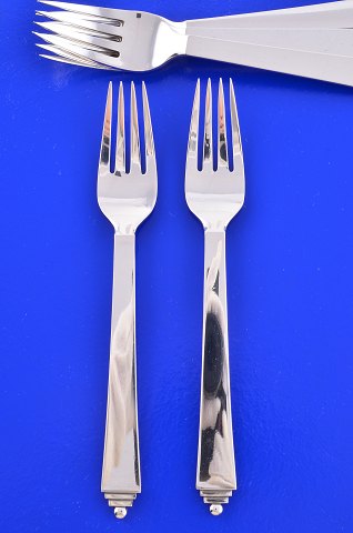 Georg Jensen Pyrmid silver cutlery 
Dinner fork post 1945