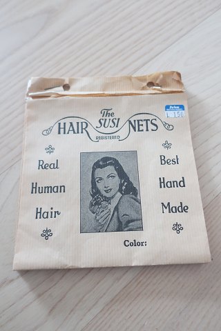 For collectors:
Hairnet, made of real hair
These old hairnets come from "Susi" or "Lisbeth"