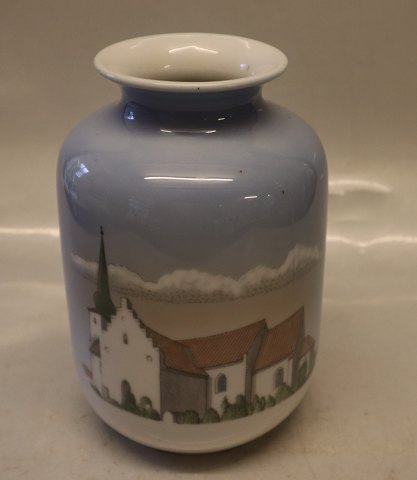 B&G 1361-5463 Vase 17 cm Skanderup Kirke, Skanderborg Danish Church B&G 
Porcelain
