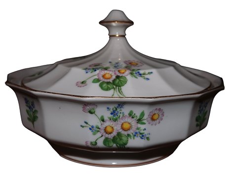 Bellis & Coltsfoot Angular
Lidded bowl 22.2 cm.