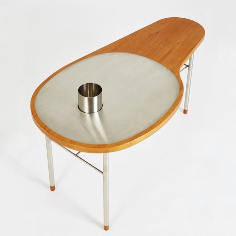 Finn Juhl. "Ross" teak coffee.