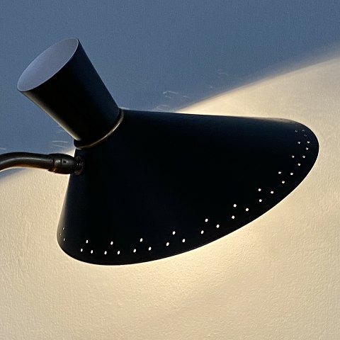 Svend Aage Holm Sørensen lamp