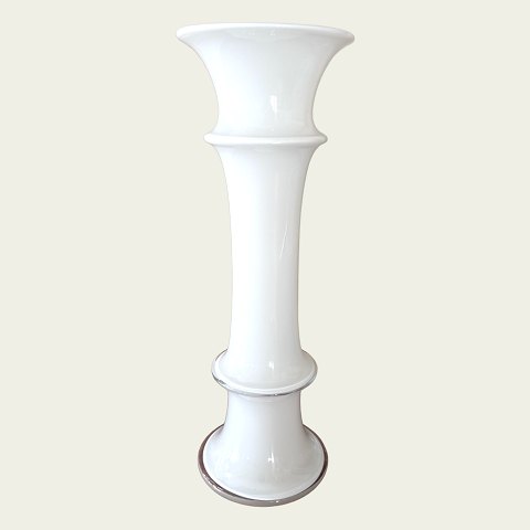 Holmegaard
MB vase
opal hvid
*300Kr