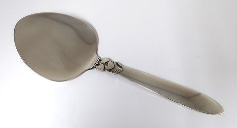 Georg Jensen. Silver cutlery (925). Cactus. Cake server. Length 19.8 cm. 
Produced 1933 - 1945.