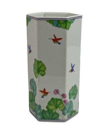 Large Colibri vase by Annegrete Halling Koch for Royal Copenhagen. 1st sorting 
in very fine condition. Octagonal.