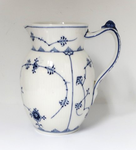 Royal Copenhagen. Blue Fluted, plain. Water jug. Model 450. Height 16 cm. (1 
quality)