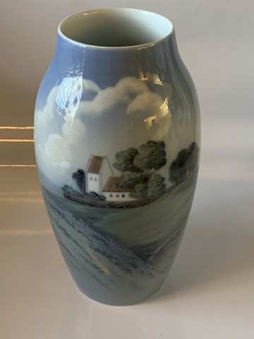 Bing and Grondahl Vase
Deck No. #547-5243
Height approx. 25 cm.