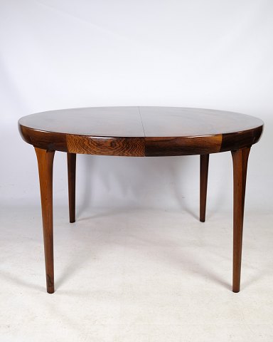 Dining Table in Rosewood by Ib Kofod Larsen for Faarup Mobelfabrik
Great condition
