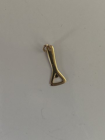 Bucket 9.36 charms/pendants #14k gold
Goldsmith: unknown
Height 14.56 mm
Width 6.65 mm approx
Nice and well maintained condition
The item is checked by a jeweler
and does not physically exist
in our store, contact us for info etc
Screen.
Mere om 