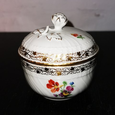 KPM Berlin sugar bowl in porcelain