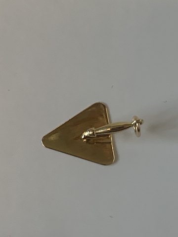 Mureske Pendant #14 carat Gold
Stamped 585 vch
Goldsmith: V.Ch. year 1919-1937 Valdemar Christensen
Height 4.59 mm
Width 11.93 mm