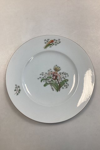 Bing and Grondahl Lady´s Slipper Dinner Plate No. 25