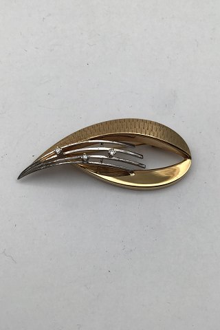 Viggo Wollny 14 K Gold Brooch with Diamonds