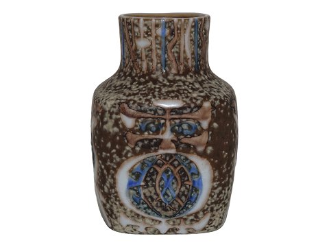 Royal Copenhagen
Baca vase