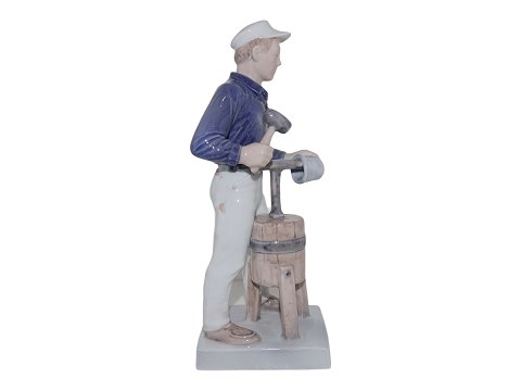 Royal Copenhagen Figurine
Plummer