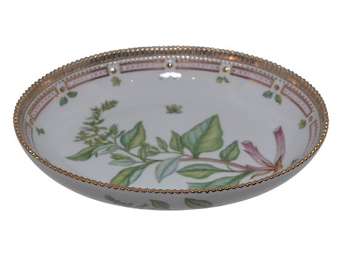 Flora Danica
Oblong bowl 24.3 cm.