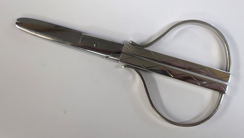 Grape scissors sterling (925) by Axel Holm, Copenhagen. Length 13.8 cm.