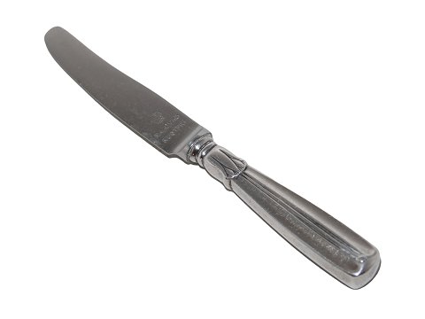 Lotus silver
Small travel knife 11.8 cm.