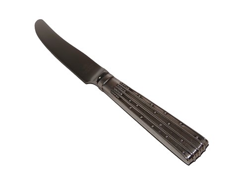 Champagne
Small travel knife 12.7 cm.