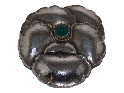 Georg Jensen
Broche med grøn sten