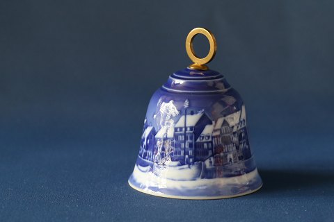 Bing and Grøndahl small Christmas bell Nyhavn
Christmas Eve 1989
Height 8 cm