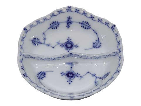 Blue Fluted Full LaceSmall divided tray