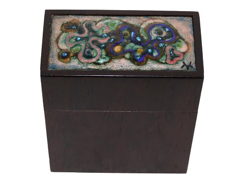 Alfred Klitgaard
Lidded wenge  box with Maria Viktor enamel