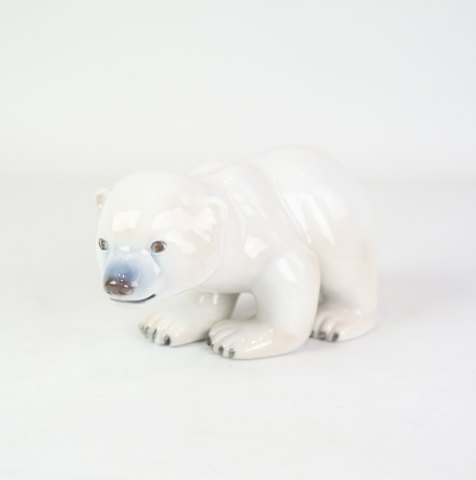 Porcelain figure - Bing & Grøndahl - Standing polar bear cub - Merete Agergaard
Great condition
