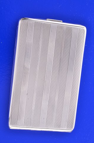 Cigarette case of sterling silver 925s.