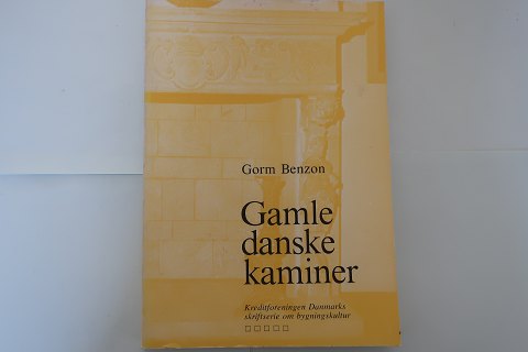 Gamle danske kaminer (Old danish fireplaces)
Af Gorm Benzon
En del af en hel serie, som blev udgivet af Kreditforeningen Danmarks 
skriftsserie om bygningskultur
1982
Sideantal: 128
In a very good condition