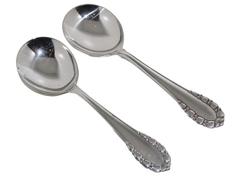 Georg Jensen Lily of the Valley
Serving spoon 20.5 cm.
