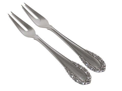 Georg Jensen Lily of the Valley
Meat serving fork 20.8 cm.