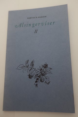 Alsingerviser II
Sanghæfte no. 2
Sange med de smukke sange af Martin N. Hansen
In alsisk dialect
Sideantal 16
In a good condition
We have 7 items