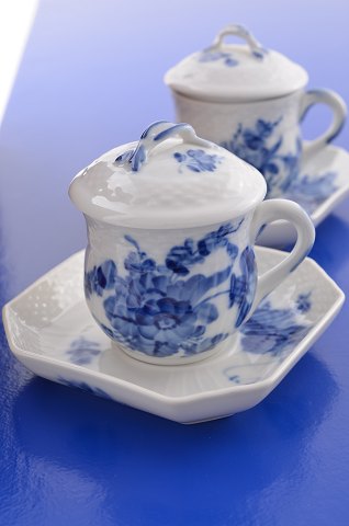 Royal Copenhagen Blaue Blume geschweift Cremetasse 1542