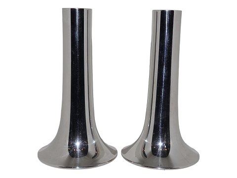 Georg Jensen sterling silver
Pair of Danish Modern candle light holder by Henning Koppel