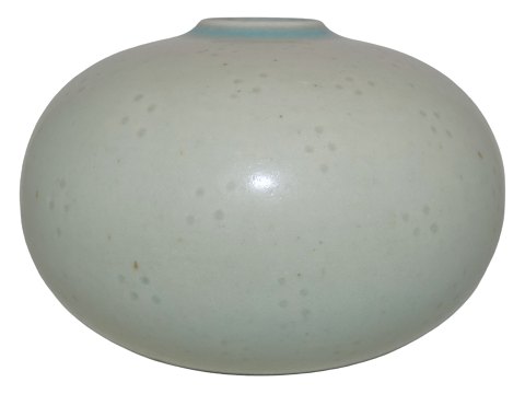 Saxbo
Round vase