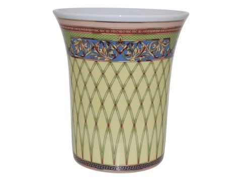Vases<br>Jars