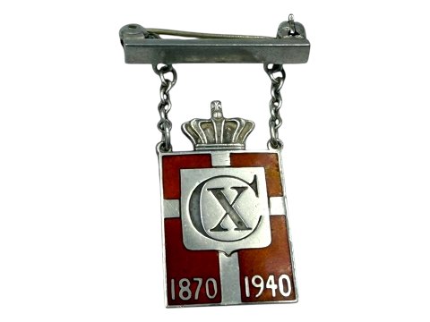 Georg JensenKongemærke - broche med bjælke 1870-1940