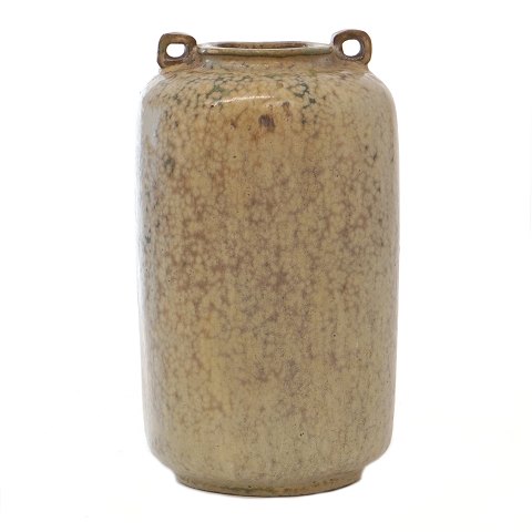 Arne Bange stoneware vase 121. H: 16cm