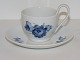 Blue Flower Braided
Coffee cup with high handles #8193