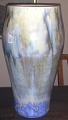 Danam Antik 
præsenterer: 
Royal 
Copenhagen 
Valdemar 
Engelhart 
Krystal Glasur 
Vase fra 1893 
No 595