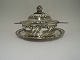 Michelsen 
Sterling (925) 

Cover dish a 
plate.