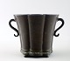 Just Andersen diskometal vase, nummer D 18.